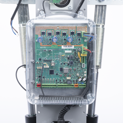 Barrera hidraulica de uso Continuo B680H Sin cubierta /