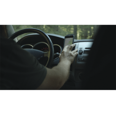 Kit Amplificador de señal celular 4G LTE, 3G y VOZ. Especial para vehículos donde el conductor o copiloto requiere la mayor concentración de señal. Soporta un usuario y múltiples operadores.