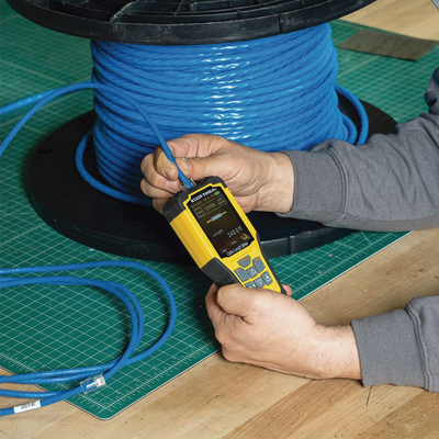 MEDIDOR DE LONGITUD DE CABLE TDR HASTA 914 METROS MEDIDOR DE LONGITUD DE CABLE TDR HASTA 914 METROS