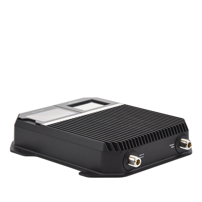 Amplificador Office 200 para 4G, 3G, 2G y llamada VoLTE y convencional. Especial para personalizarlo con antenas, cables y accesorios de acuerdo al requerimiento de la instalación. Puede cubrir áreas de hasta 4300 Metros Cuadrados