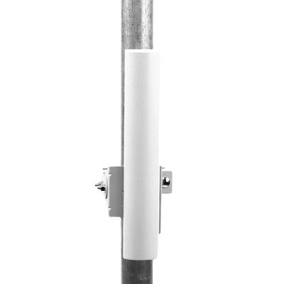 Antena sectorial para radio estaciones base airMAX de 90 grados de cobertura horizontal, 5 GHz (4.90-5.85 GHz) de 17 dBi