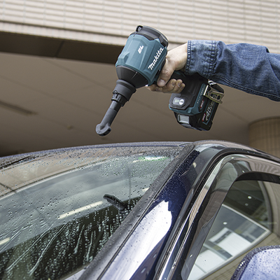 Pistola de Soplado de Alta Potencia de 40 VMáx. Incluye: Bolsa para transporte, 5 boquillas, cargador DC40RC y batería BL4020.