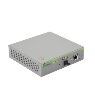 Convertidor de medios Gigabit Ethernet PoE+ a fibra óptica, conector LC, multimodo (MMF), distancia hasta 550 m Convertidor de medios Gigabit Ethernet PoE+ a fibra óptica, conector LC, multimodo (MMF), distancia hasta 550 m