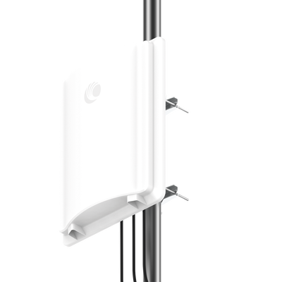 Estación Base ePMP 4500 con Antena Integrada con 17 dBi y 90º de apertura / MU-MIMO/OFDMA 8x8 con Capacidad de Hasta 4 Gbps Agregados / 4910–6135 MHz (Wi-Fi 6) / Sincronización GPS / Hasta 120 Suscriptores / Protección IP67