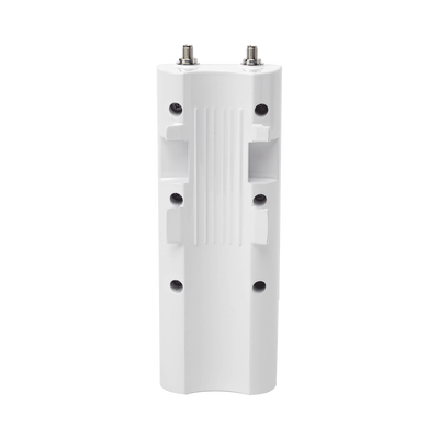 Radio Estación Base de hasta 500 Mbps, Frecuencia de 4.9-6.4 GHz, IP67, 2x2:2 MIMO, Monitoreo a través de la nube, Adaptación automática al entorno.