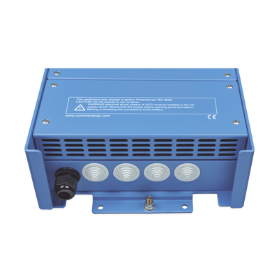 Centaur 12/60 / Cargador de Baterías 12V, 60A / Para Ambientes Marinos y Terrestres. / Bancos de 240 a 600 Ah