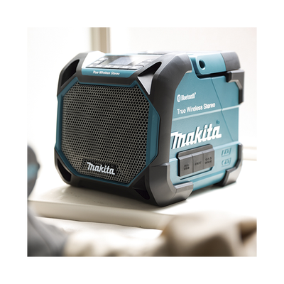 Bocina y Reproductor de Música (12 o 18 Vcc) USB/BlueTooth con Pantalla LCD.