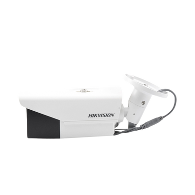 Bala TURBOHD 5 Megapixel / Lente Mot. 2.7 a 13.5 mm / 40 mts IR EXIR / dWDR / TVI-AHD-CVI-CVBS / Exterior IP67 / 12 Vcc / 24 VCA