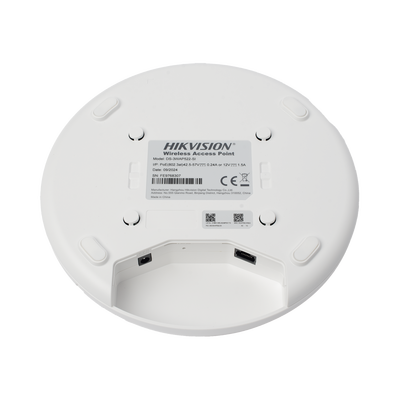 Punto de Acceso / Montaje en Techo o Pared / WiFi 5 / Soporta Roaming / PoE / Interior / Soporta hasta 256 Usuarios (80 Conexiones Simultaneas) / 1200 Mbps / 20 dB / Administración Gratuita desde la Nube