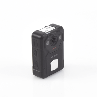 Body Camera Portátil / Grabación a 2K (4 Megapixel) / Fotos de Hasta 40 Megapixel / IP67 / H.265 / 64 GB de Almacenamiento / Microfono Integrado / GPS