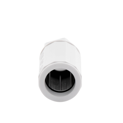 Conector de tubería rígida a caja (Racor), PVC Auto-extinguible, de 20 mm