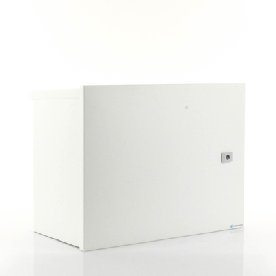 Gabinete de Acero Galvanizado, para Instalación de 1 Batería PL110D12, (550 x 420 x 290 mm) Instalación en piso o poste, accesorios (No incluidos)