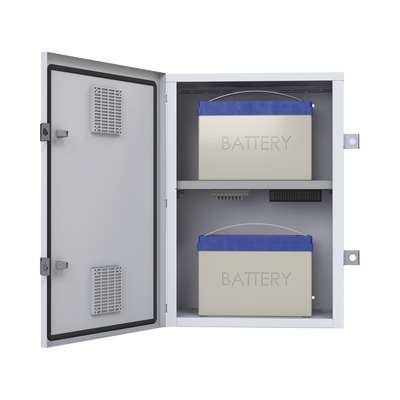 Gabinete para instalación de 2 Baterías PL110D12, Fabricado en Lámina Galvanizada, Accesorios para piso o poste (No incluidos)