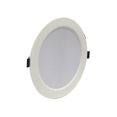 Spot Redondo Empotrable / 17.5 cm / Luz Fría / 110 V / 15 W / 1200 lúmenes / 25000 hrs / Ángulo de apertura 120° / IP20 Spot Redondo Empotrable / 17.5 cm / Luz Fría / 110 V / 15 W / 1200 lúmenes / 25000 hrs / Ángulo de apertura 120° / IP20