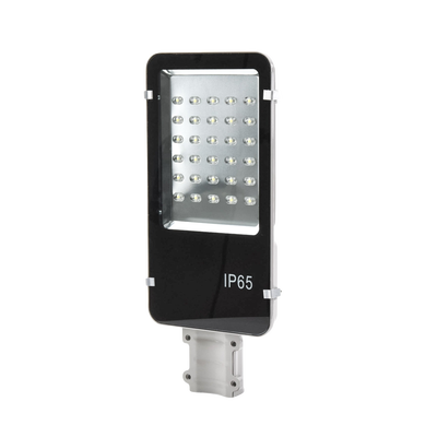 Luminaria LED 12/24 Vcc de 30 W para alumbrado público