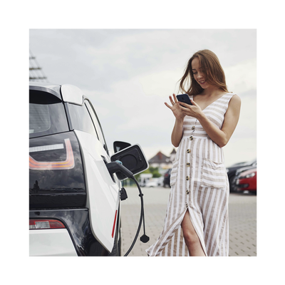 Estación de Carga para Vehículos Eléctricos con Conector Tipo 1 (SAE J1772), 220Vca con Potencia de Salida de 7.4kW (32A / bifásica)