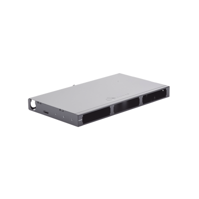 Panel de Conexión de Fibra para Rack de 19in, Bandeja Fija, Acepta 3 Placas Quick Pack, Hasta 72 Fibras, 1 UR