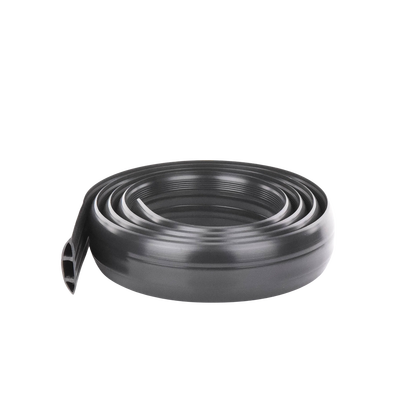 Canaleta flexible color negra de PVC auto extinguible tramo de 2.5m (9300-01254)