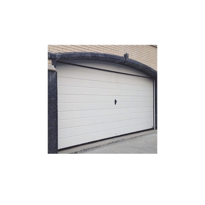 Puerta de Garage de Alta Calidad / Linea Central / Color Blanco 10X8 pies, AISLADA, Estilo Americana.