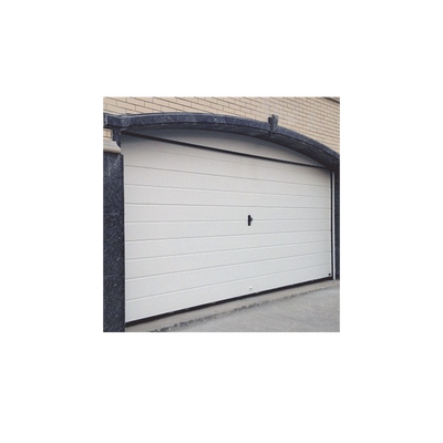 Puerta de Garage de Alta Calidad / Linea Central / Color Blanco 16X8 pies, AISLADA, Estilo Americana.