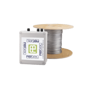 Kit de Cable Sensor Perimetral IRONCLAD para Cercas Ciclónicas / 152 METROS / 1 ZONA / Sin Falsas Alarmas por Viento / TODO Incluido Kit de Cable Sensor Perimetral IRONCLAD para Cercas Ciclónicas / 152 METROS / 1 ZONA / Sin Falsas Alarmas por Viento / TODO Incluido