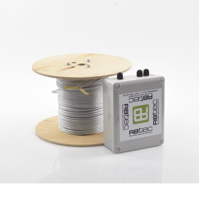 Kit de Cable Sensor Perimetral IRONCLAD para Cercas Ciclónicas / 152 METROS / 1 ZONA / Sin Falsas Alarmas por Viento / TODO Incluido/TARJETA LPU400/ Calibración por Software Kit de Cable Sensor Perimetral IRONCLAD para Cercas Ciclónicas / 152 METROS / 1 ZONA / Sin Falsas Alarmas por Viento / TODO Incluido/TARJETA LPU400/ Calibración por Software