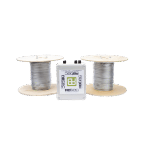 Kit de Cable Sensor Perimetral Para Cercas Ciclonicas IRONCLAD/ 305 METROS / 2 ZONAS; 152 METROS POR ZONA / Sin Falsas Alarmas por Viento / TODO Incluido TARJETA LPU400/ Calibración por Software Kit de Cable Sensor Perimetral Para Cercas Ciclonicas IRONCLAD/ 305 METROS / 2 ZONAS; 152 METROS POR ZONA / Sin Falsas Alarmas por Viento / TODO Incluido TARJETA LPU400/ Calibración por Software