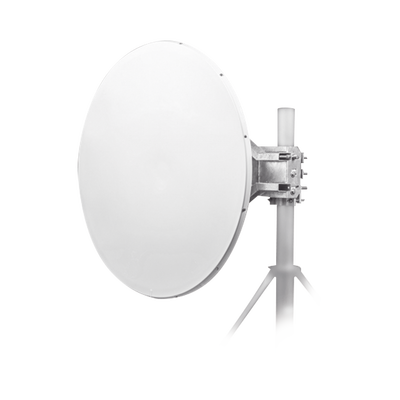 Antena direccional Alto Rendimiento / Parábola profunda para mayor aislamiento al ruido /4 ft / 4.9 a 6.1 GHz / / Ganancia de 35 dBi / Soporte de acero inoxidable / Polaridad en 90 ° y 45 ° / Incluye montaje. Antena direccional Alto Rendimiento / Parábola profunda para mayor aislamiento al ruido /4 ft / 4.9 a 6.1 GHz / / Ganancia de 35 dBi / Soporte de acero inoxidable / Polaridad en 90 ° y 45 ° / Incluye montaje.