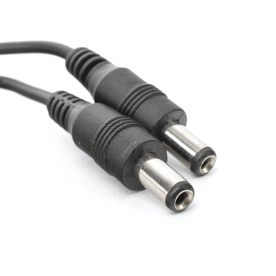 Cable con conector Jack hembra 3.5 mm con 2 salidas de Jack macho Cable con conector Jack hembra 3.5 mm con 2 salidas de Jack macho