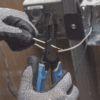 Pelacables con Corte por Cizalla para Cable Sólido 8-18 y Cable Trenzado 10-20 AWG.