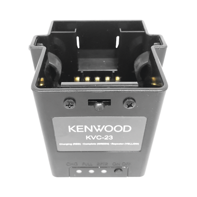 Cargador vehicular de baterías KVC-23.