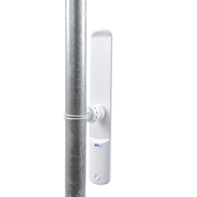 Estación Base 2x2 MIMO airMAX LiteAP AC hasta 450 Mbps, 5 GHz (5150 - 5875 MHz) con antena integrada de 16 dBi y cobertura de 120 grados Estación Base 2x2 MIMO airMAX LiteAP AC hasta 450 Mbps, 5 GHz (5150 - 5875 MHz) con antena integrada de 16 dBi y cobertura de 120 grados