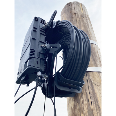 Bracket para Montaje de Caja de Empalme a Raqueta LP-CSS Bracket para Montaje de Caja de Empalme a Raqueta LP-CSS