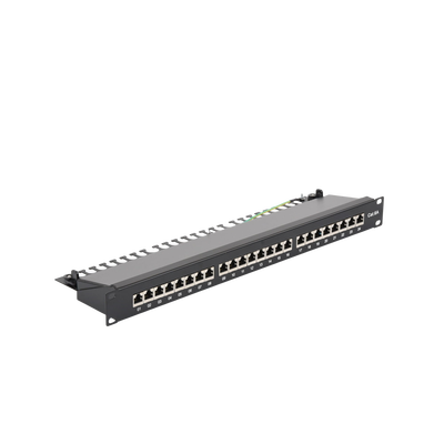 Panel de parcheo de impacto (110) blindado de 24 puertos Cat6A