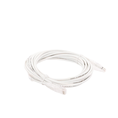 Cable de Parcheo Slim UTP Cat6A - 5 m Blanco, Diámetro Reducido (28 AWG) Cable de Parcheo Slim UTP Cat6A - 5 m Blanco, Diámetro Reducido (28 AWG)