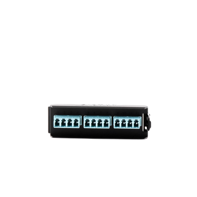 Placa Acopladora LightVerse, 6 Conectores Dúplex LC/UPC, Acepta hasta 12 fibras Multimodo OM3 y OM4 (No Shuttered)