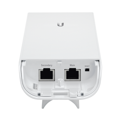 NanoStation airMAX M365, hasta 150 Mbps, frecuencia 3.65 GHz (3650-3675 MHz) con antena integrada de 13 dBi