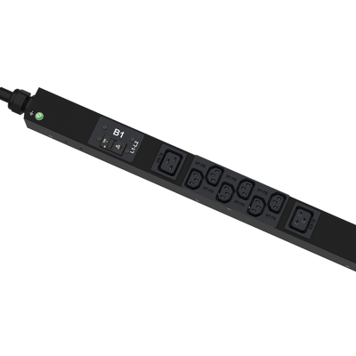 PDU Monitoreable (MI) para Distribución de Energía, Enchufe de Entrada NEMA L21-30P, Con 18 Salidas C13 y 6 C19, de Instalación Vertical, 208 Vca, 30 Amp