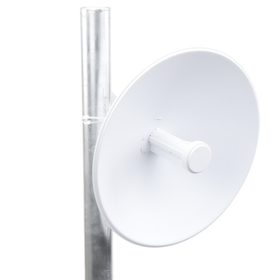 PowerBeam airMAX M5, larga distancia, frecuencia 5 GHz (5170-5875 MHz) con antena tipo plato de 25 dBi