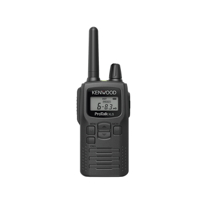 Radio portátil UHF 450-470 MHz, 2 W, 16 canales, Resistente a Golpes MIL-STD-810, manos libres VOX. Incluye antena, batería, cargador y clip