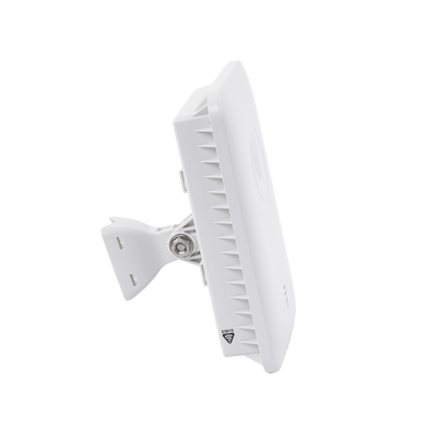 Access Point WiFi Industrial cnPilot e502 de alta capacidad para exterior, IP67, doble banda, antena de 30° y puerto PoE secundario (PL-E500USCA-RW)