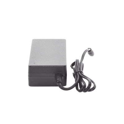 Adaptador de voltaje de 48 Vcc @ 3 A; 144 W Adaptador de voltaje de 48 Vcc @ 3 A; 144 W