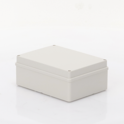 Gabinete de Plástico (140 X 190 X 76 mm). Para Instalaciones Comerciales, Residenciales e Industriales. Incluye Tornillería para su Tapa. Gabinete de Plástico (140 X 190 X 76 mm). Para Instalaciones Comerciales, Residenciales e Industriales. Incluye Tornillería para su Tapa.