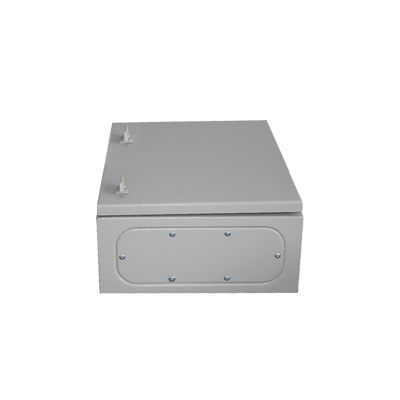 Gabinete de Acero IP66 Uso en Intemperie (400 x 600 x 200 mm) con Placa Trasera Interior Metálica y Compuerta Inferior Atornillable (Incluye Chapa y Llave).