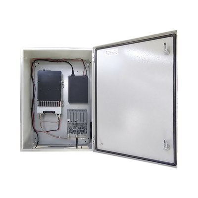 Gabinete de Acero IP66 Uso en Intemperie (500 x 700 x 250 mm) con Placa Trasera Interior Metálica y Compuerta Inferior Atornillable (Incluye Chapa y Llave T). Gabinete de Acero IP66 Uso en Intemperie (500 x 700 x 250 mm) con Placa Trasera Interior Metálica y Compuerta Inferior Atornillable (Incluye Chapa y Llave T).