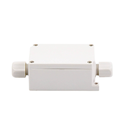 Caja de Conexión Exterior con Conexión Lateral para 6 Líneas (doble tornillo). Incluye Glándulas.