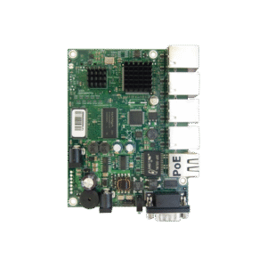 CPU de 680MHz, 256MB RAM, con 5 Puertos Gigabit Ethernet , Nivel de Licencia 5