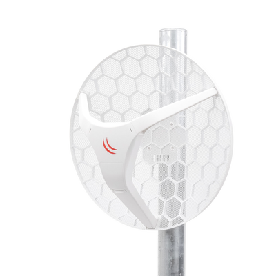 (LHG 5 ac) CPE y PtP en 5GHz 802.11 a/n/ac con Antena Integrada de 24.5 dBi.