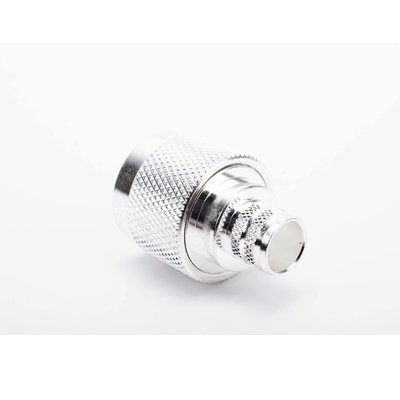 Conector N Macho de Anillo Plegable en Cables con Conductor Central AWG-11 ó 13 tipo RG-8/U (BELDEN 8237), RG213/U (8267), RG214 (8268).
