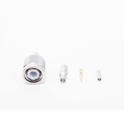 Conector TNC Macho de Anillo plegable para cables RG-174/U, BELDEN 8216.
